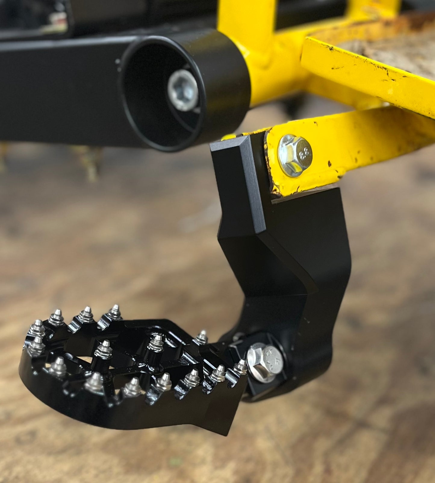 Generic Lowering Foot Pegs